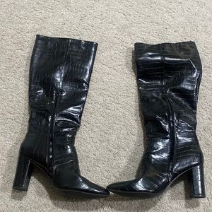 Target python print black boots sz 12
